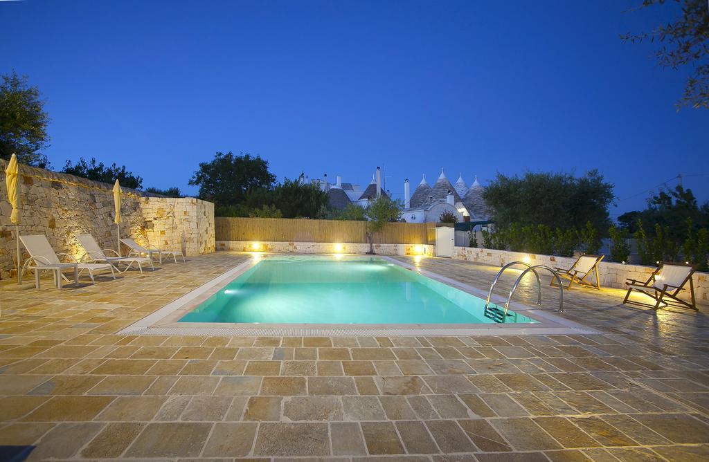 Il Calascione Apulian Villas Locorotondo Exterior photo